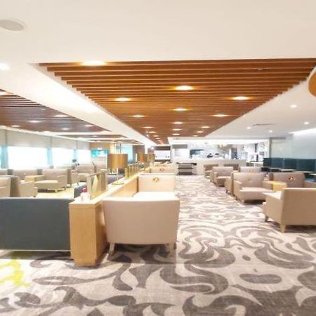Hotel Ambassador Transit Lounge Terminal 3 à Singapour Extérieur photo